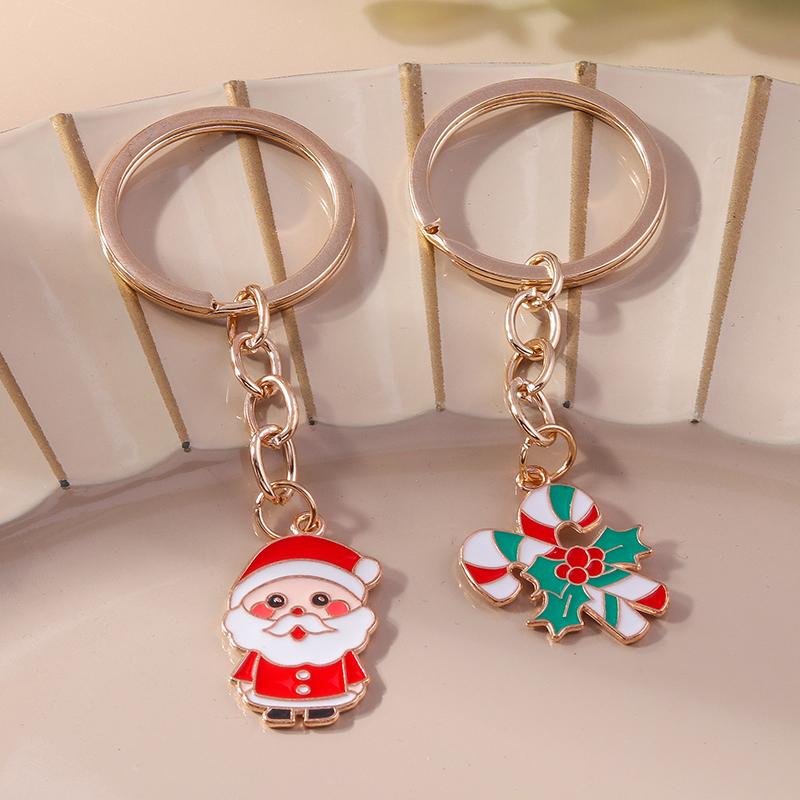 Cute Enamel Christmas Keychain Snowman Santa Claus Key Ring Pendant for Key Holder Women Girls Handbag Charms DIY Jewelry Gift
