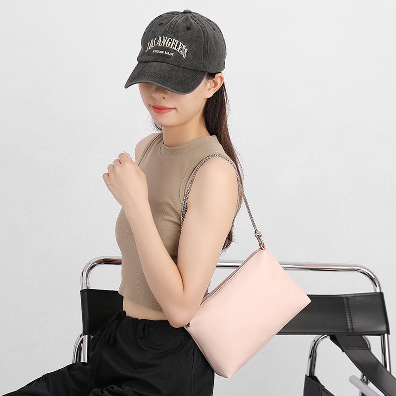 2024 Summer New Model Mother-and-Child Tote Bag for Women, Niche High-End Large Capacity Commuting Shoulder Bag, Versatile Handbag