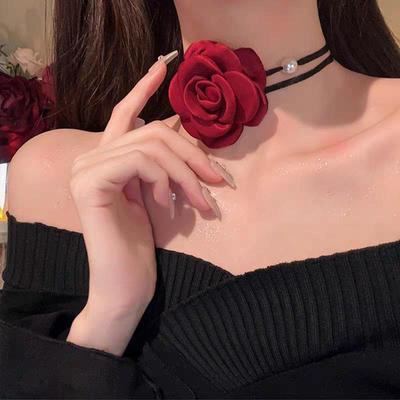 Ankola Dames Rode Roos Camelia Kant Choker Ketting met Parelketting