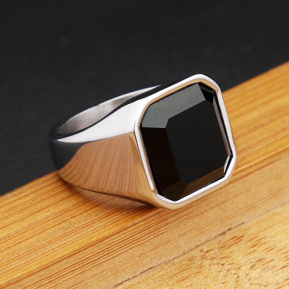 Gothic Vintage Dragon Claw Ring Punk Hip Hop Stainless Steel Black Stone Rings For Men Women Fashion Party Jewelry Accessories