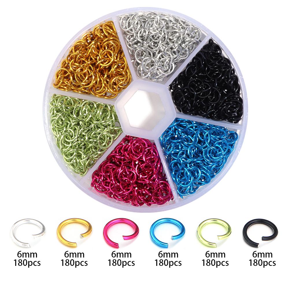 Ca. 1080 Stück/Karton 6 mm Bunte Aluminium Offene Ringe Spalt-Sprungringe Verbinder-Set für Schmuckherstellung DIY Halsketten-Zubehör