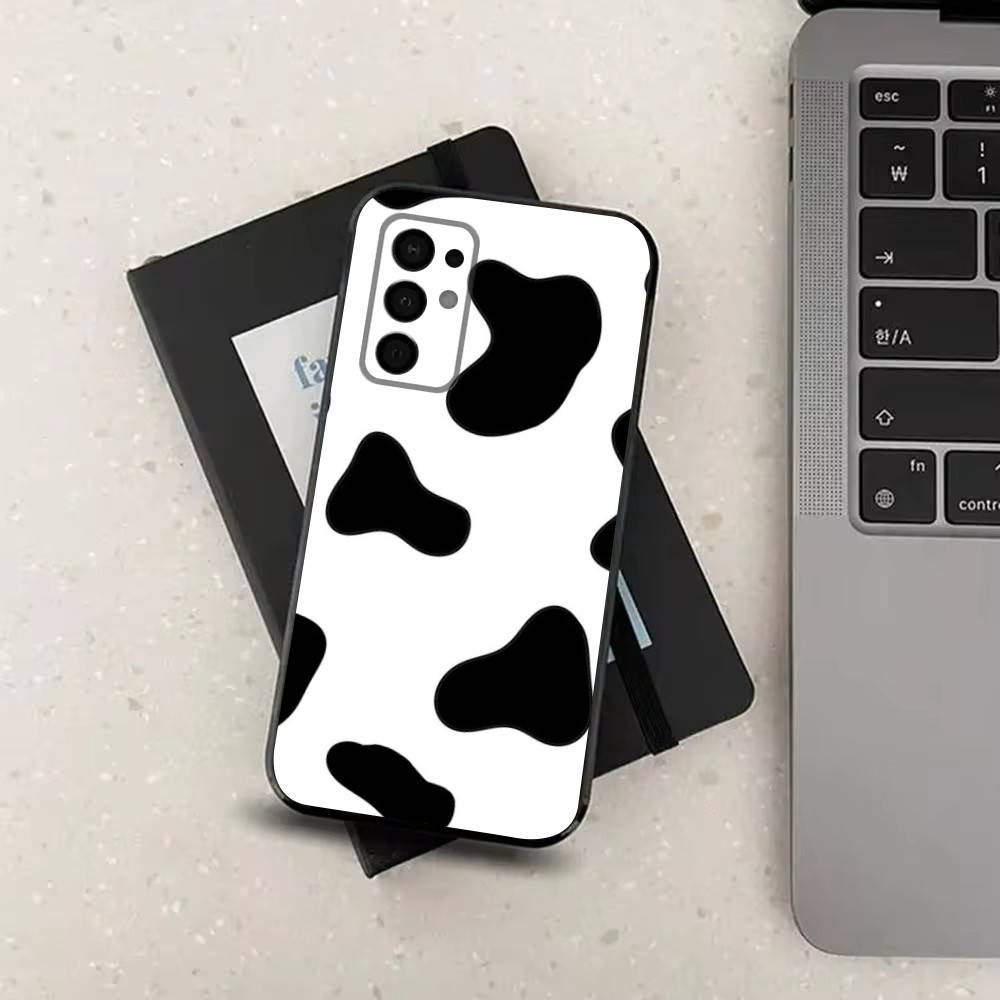 Cute Cow Print  For Samsung Galaxy A73,31,32,72,41,53,52,71,22,5G,Note,J7,8,9 Soft Black  Silicone Phone Case
