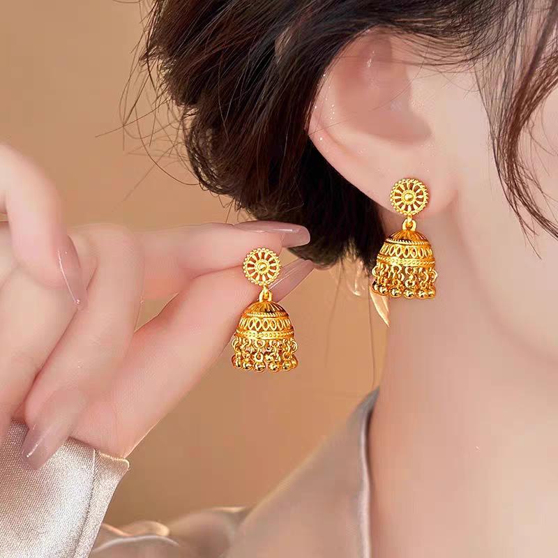 Retro Gold Fringed Bell Stud Earrings Women's Fashion Niche Temperament Earrings Light Luxury High-end Medium Antique Earrings