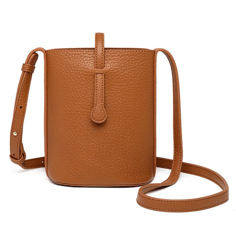 Mini lightweight soft leather bucket bag 2024 new fashion small bag for women Korean version textured casual crossbody phone bag