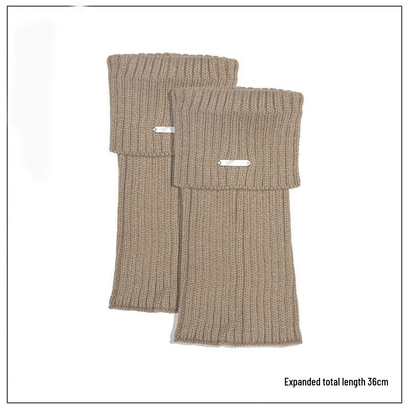 Thickened Knit Logo Sock Covers for Women - Perfect for Autumn/Winter with Ankle Boots, Warm Piled-Up Socks, Y2K Leg Warmers.