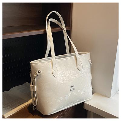 Bolsa de mão feminina de couro macio de grande capacidade, nova, casual, para ombro, sob o braço, bolsa tote 2025