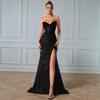 European and American fashion evening gowns, banquet elegance, sexy gold foil long evening gowns, and model evening gowns with a commanding presence