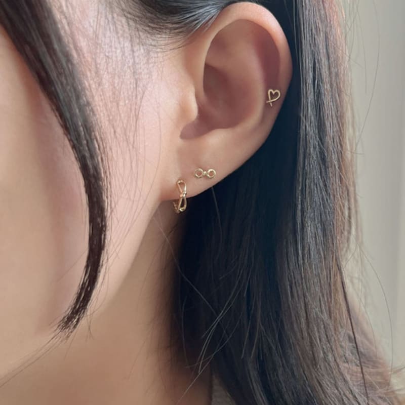 youngglow 14k infinity knot piercing