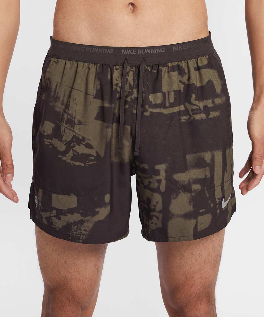 NIKE Stride Dry-Fit 5-Inch Brief-Lined Running Shorts M - Dark Hazel:Velvet Brown:Fit Moss / Iq6058-212