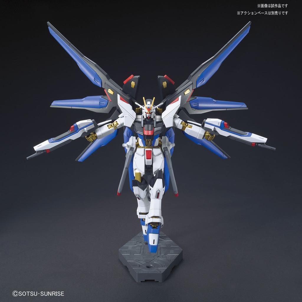 HGCE 201 Mobile Suit Gundam SEED DESTINY Strike Freedom Gundam Maquette en Plastique Échelle 1/144 Pré-coloriée