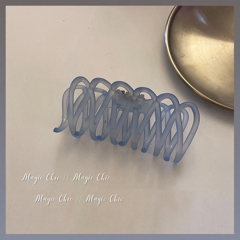 Korean Blue & White Sweet Temperament Shark Hair Clip