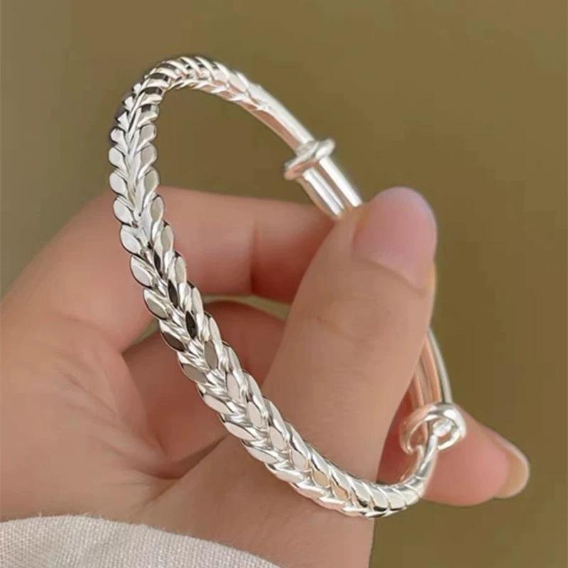 Браслет-кисточка «Колос» с никелевым серебрением для женщин - Гладкий, Регулируемый, Нишевый дизайн