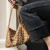 Ladies' Fashionable Niche Design Toast Bag Armpit Bag New Rivet Large Capacity Commuting Shoulder Armpit Bag