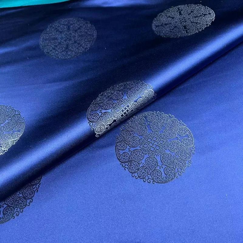 Tang-mounted Majia Mongolian Robe Jacquard Brocade Fabric Tibetan Robe Film and Video Decorative Cushion Pillow Group