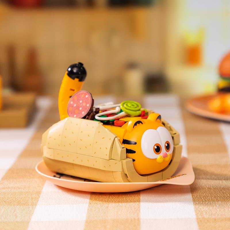 

Pantasy Garfield Food Building Blocks Cartoon Burger Tucker Lasagne Assembled Model Toys Decoration Children s Birthday Gifts NO BOX