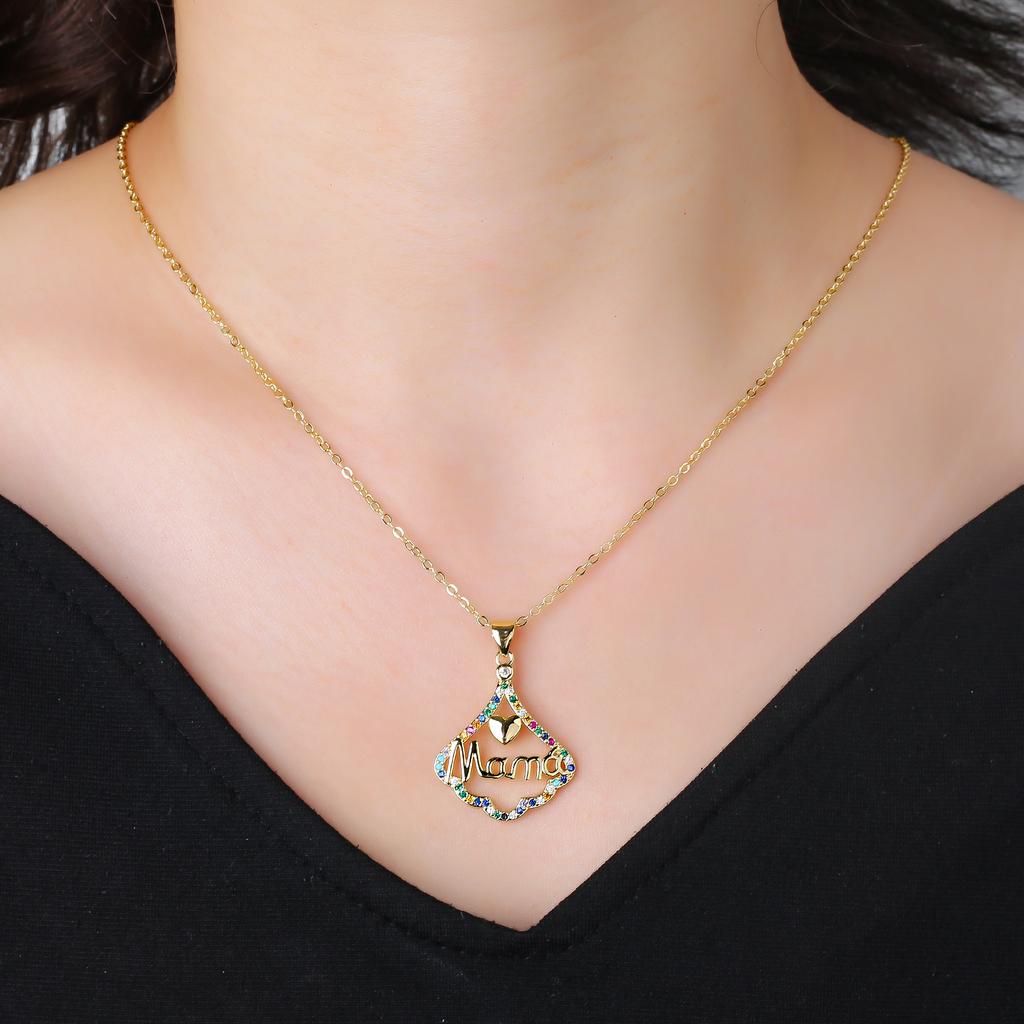 Gold-Plated Colored Zircon Heart Shape MAMA Pendant Necklace Fashion for Women Mom Party Birthday Jewelry Mother's Day Gift