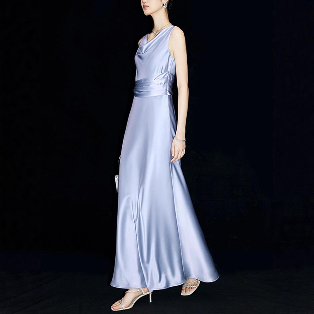 High-End Acetate Glossy Swing Collar Dress: Summer Socialite Style with Pleated Waist-Cinching and Luxe Texture.