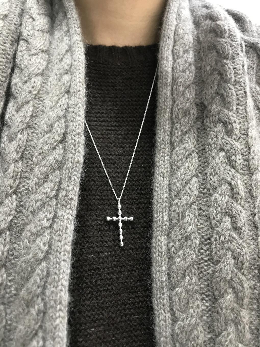 

925 silver ball cross necklace 60cm