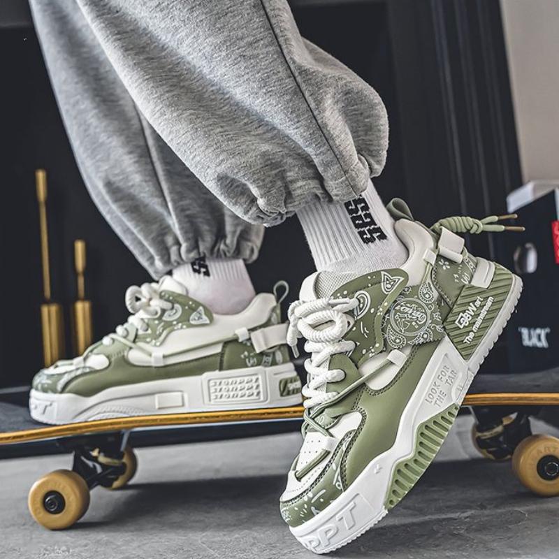 Fashion Men's Sneakers Outdoor Casual Shoes Lace-up Mens Vulcanized Shoes Breathable Wear-resistant Tennis Shoes Zapatillas