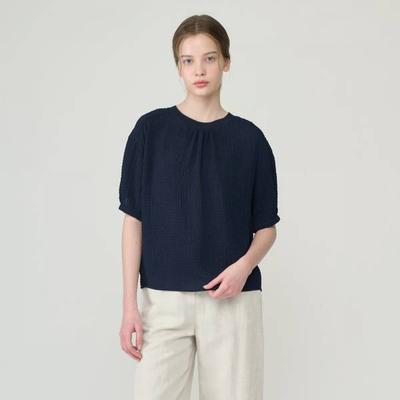 Embossed Shirred Blouse B6m5b496