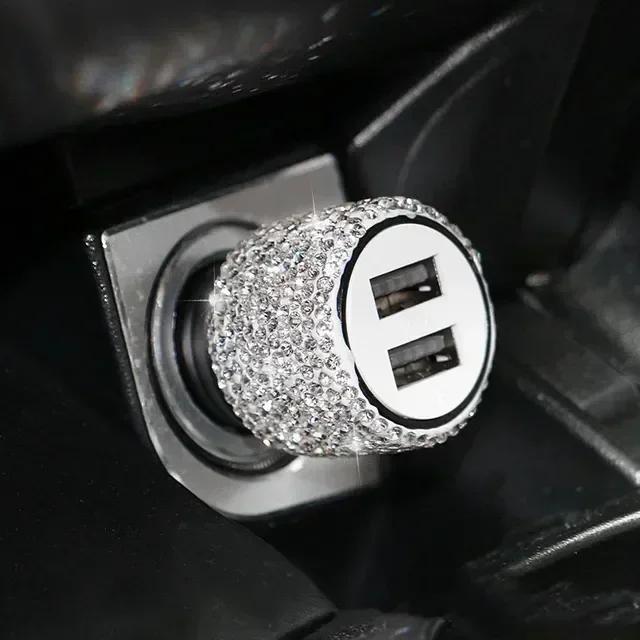 

Car Charger Diamond-mounted Car Phone Safety Hammer Charger Dual USB Fast-Charged Diamond Car Phone Aluminum Alloy Charger Amagi