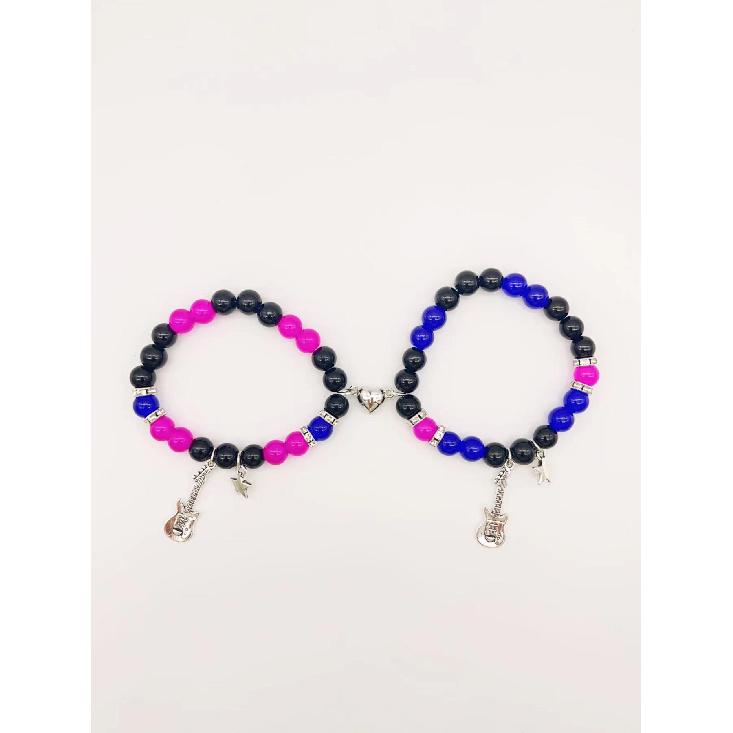 2 pcs of Blue and Red Beads Guitar Pendant Heart Shaped Magnet Couple's Bracelets Bff Trendy Jewelry Gifts