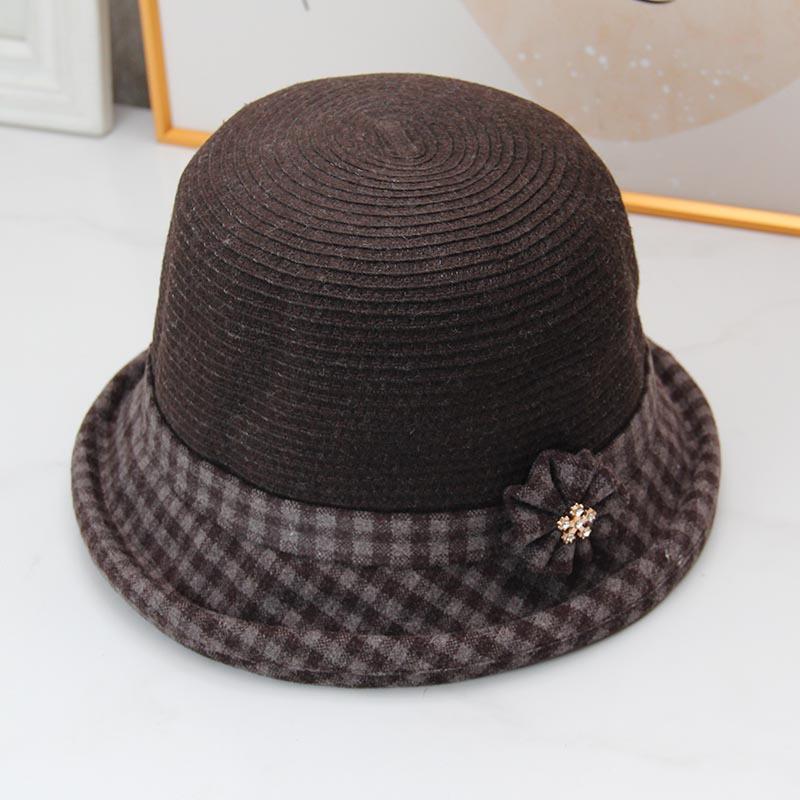 Autumn and winter middle-aged women's basin hat retro plaid crimped bucket hat foreign style mother hat flower decorative top hat thermal hat