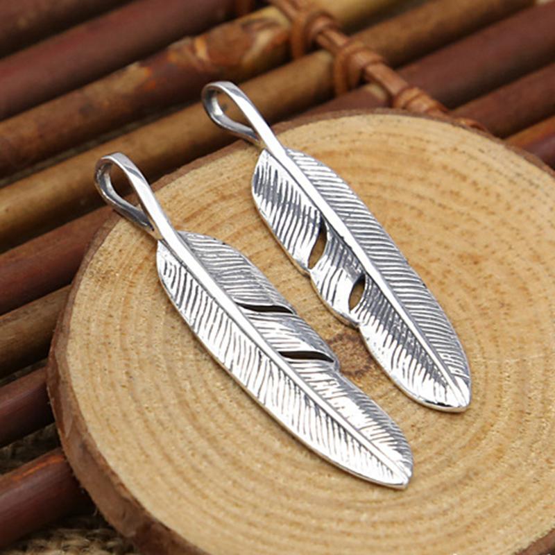 S925 Stříbrné šperky Retro Thai Silver Ručně vyráběné peří Létající orel Muži a ženy Jednoduchý přívěsek