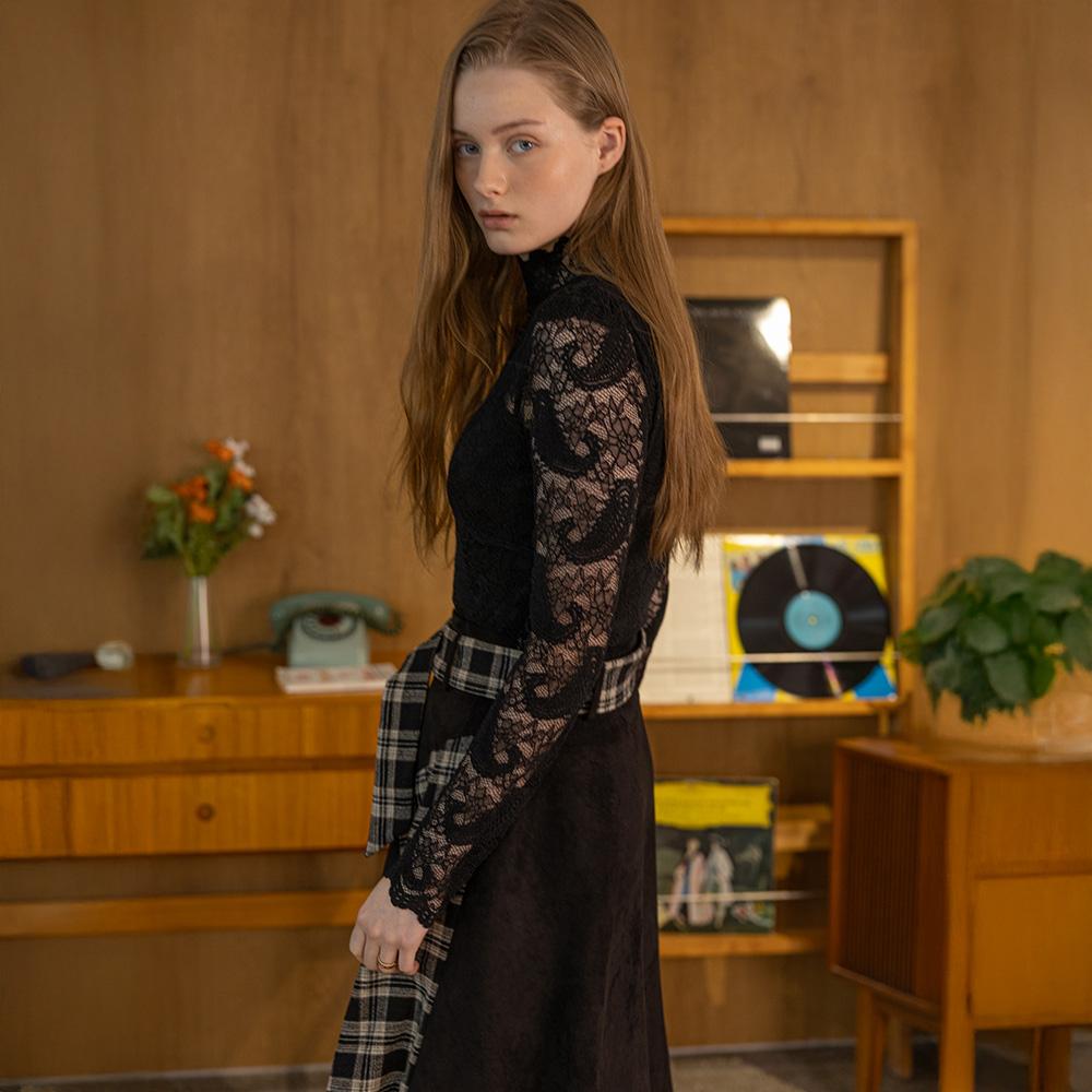 Deondeulob Dd_Lace Pattern Long Sleeves Top_2Color