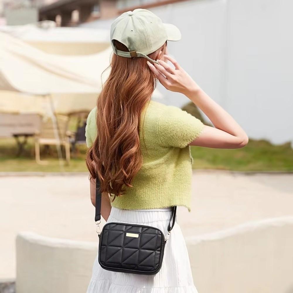 Trendy Embroidered Women's Bag Small Square Bag Single Camera Bag Urban Minimalist Style Shoulder Crossbody Bag