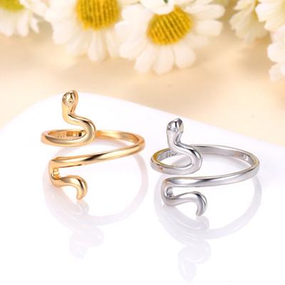 1Pcs Retro Snake Rings for Women Stainless Steel Gold Color Finger Ring Vintage Gothic Female Aesthetic Jewelry Rings Woman