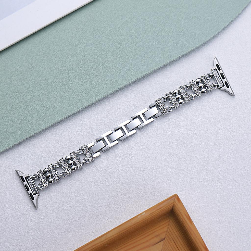 Diamond strap suitable for Apple Watch 40/44/38/45/41/49/42mm metal bracelet iWatch series se 7 6 3 5 Ultra 2 8 9