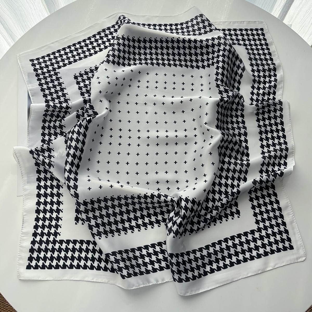 

Luxury Square Scarf For Women Ladies Polka Dot Hijab 70*70Cm Elegant Neckerchief Bandanas Fashion Stain Faux Silk Scarves Shawl