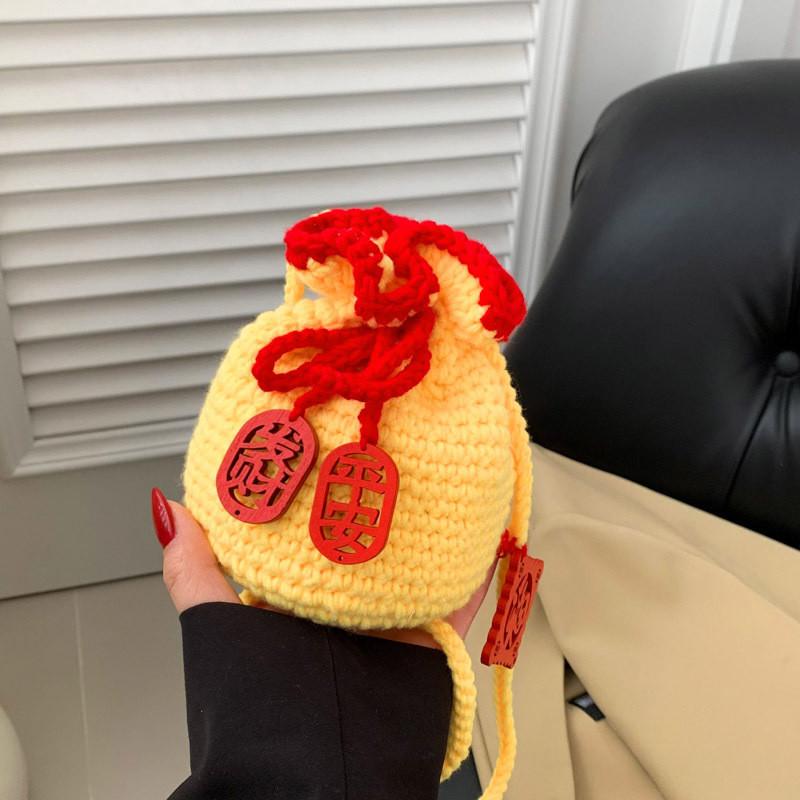 Miniature Knitted Bucket Bag Women s 2023 New Trendy Autumn Winter Colorful Stylish Crossbody Bag жёлтый