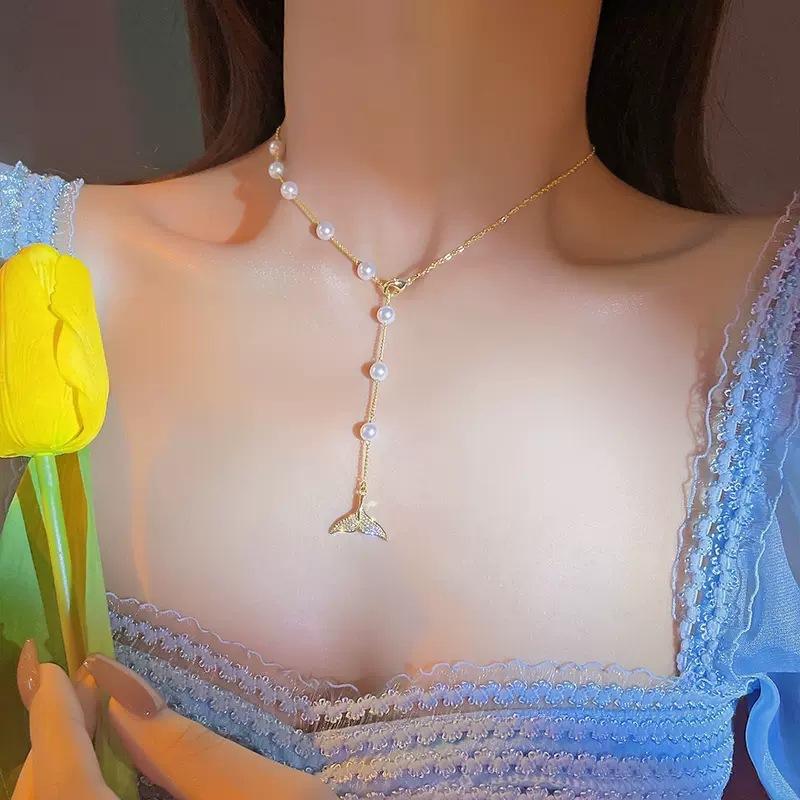 Ins Wind Pearl Necklace Design Collarbone Chain Love Pendant Jewelry