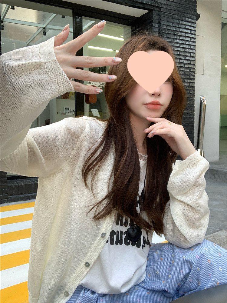 

Women s Red Ice Silk Summer Cardigan - Lightweight Knit Jacket with Back Bow Embroidery for Sun Protection. M