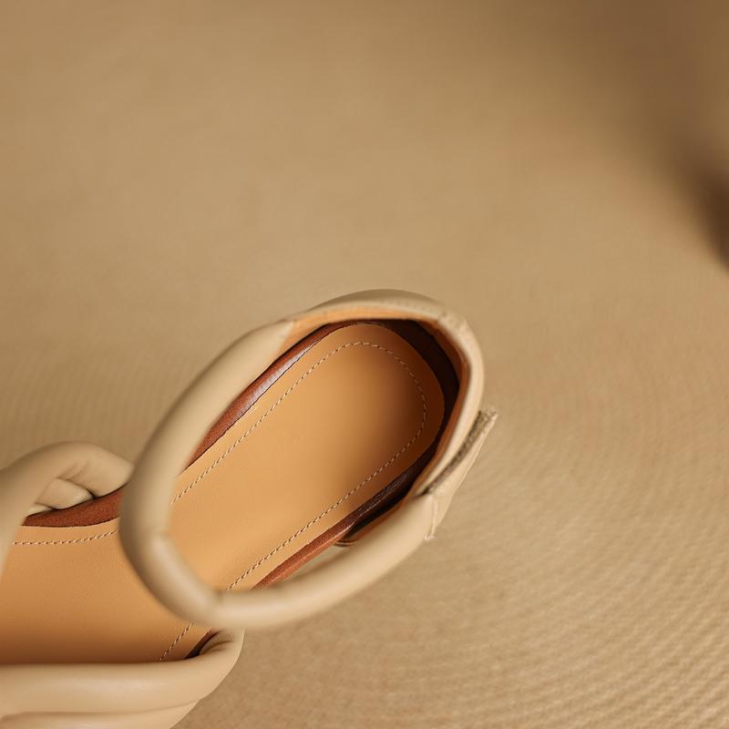 Fashion Women's new leather cowhide summer open toe fish mouth bag with low heel, comfortable and breathable Roman sandals