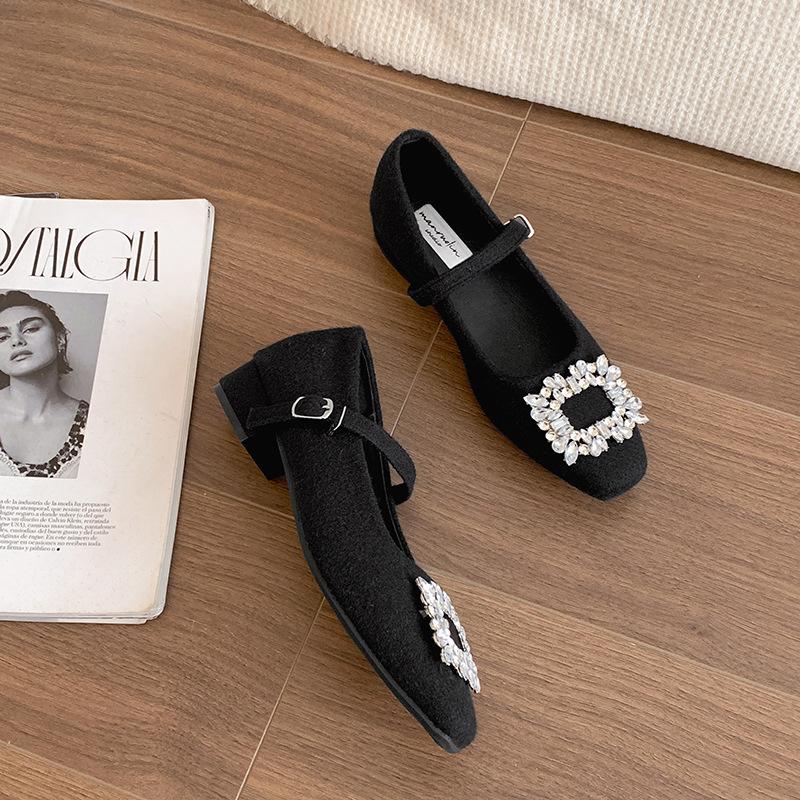 

Французский маленький ароматный стиль белые легкие туфли на толстом каблуке женские 2025 новые весенние универсальные туфли Мэри Джейн 40 чёрный