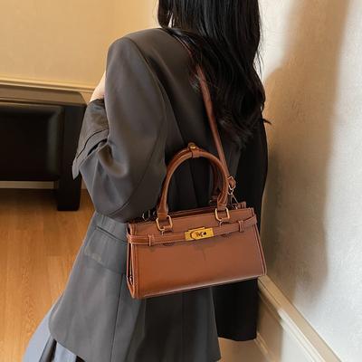 New Retro Handbag Women's 2025 Autumn and Winter Fashion Shoulder Bag Korean Version Trendy Messenger Bag Versatile Underarm Bag