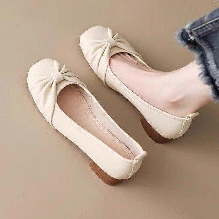 Mary Jane Single Shoes Women's Low-heeled Grandma Shoes, Shallow Mouth and a Sweet Pedal with Skirts, Autumn New Thick-heeled Doudou Shoes
