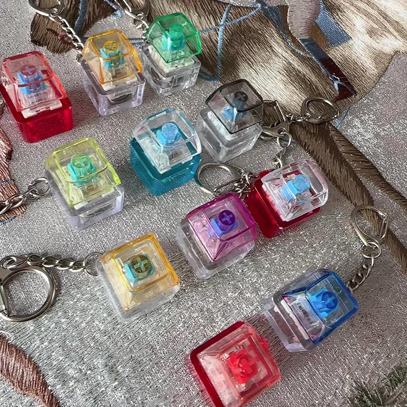 Creative Keycap Keychain Decompression Keycap Pendant Mechanical Keyboard Keyswitch Keychain Novelty Backpack Decoration Gifts