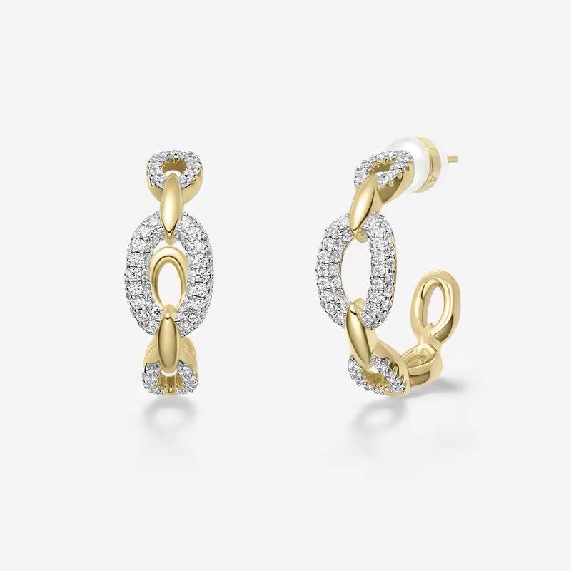 HEFANG Light Luxury Women's Chain Earrings - Fashionable and Versatile for Commuting or Dating, High-End Feel Ear Stud Accessories.