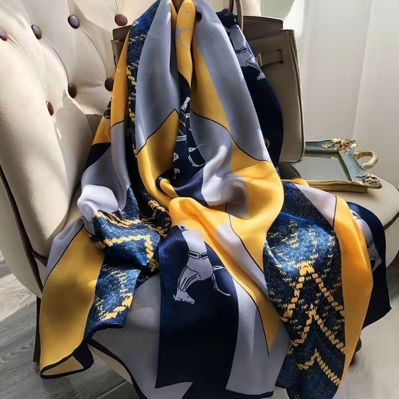 New Style of Beautiful Brocade Scarf for Women's Spring and Autumn Style Fashionable Korean Style with Versatile Style Hangzhou Silk Scarf Shawl