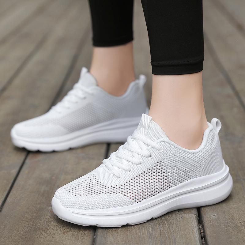 Scarpe da ginnastica taglia grande uomo estate scarpe in rete traspirante studentesse scarpe da corsa bianco puro