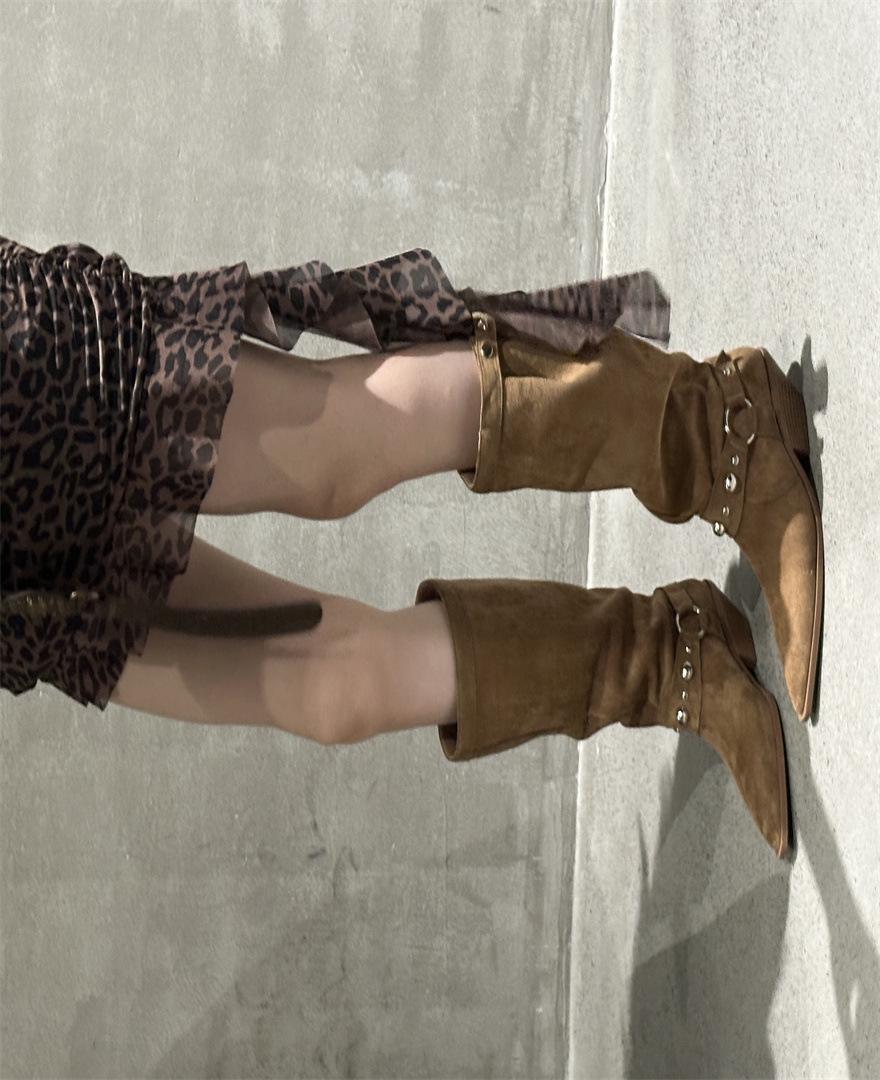 

Hot music festival! Internet celebrity fold pile boots women autumn and winter western Sichuan travel boots frosted short boots tide 39 светло-коричневого