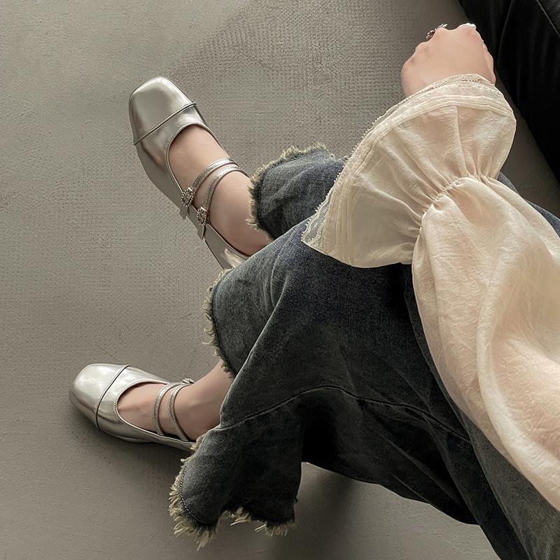 French Gentle Evening Breeze Mary Jane Single Shoes Women's 2025 New Soft-soled Commuting Lazy People Pedal Small Leather Shoes