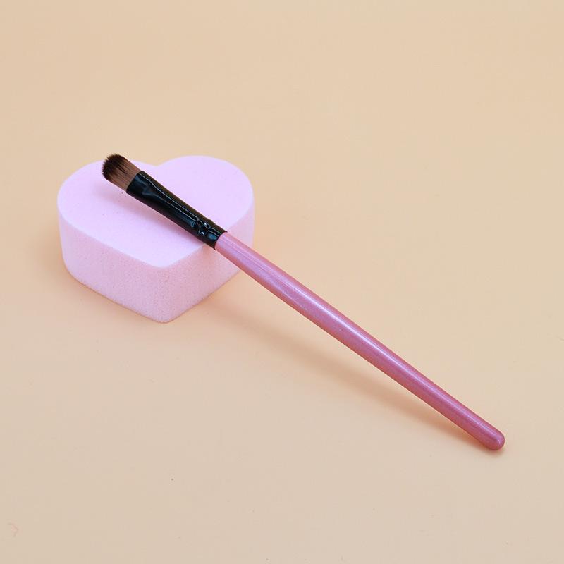 Minaqi Eyeshadow Brush: Wooden Handle, Individually Wrapped, Available In Three Colors.