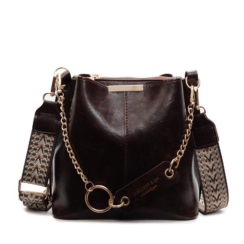 Premium Texture Small Bag Women's Autumn and Winter New Retro Bucket Bag Fashionable Versatile Commuter Messenger Bag