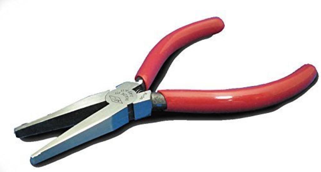 

Мини-плоскогубцы Craftsman Solid Basic Redman II Precision 130 мм