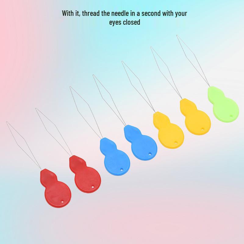 Colorful Plastic Needle Threaders for Sewing & DIY Cross Stitch